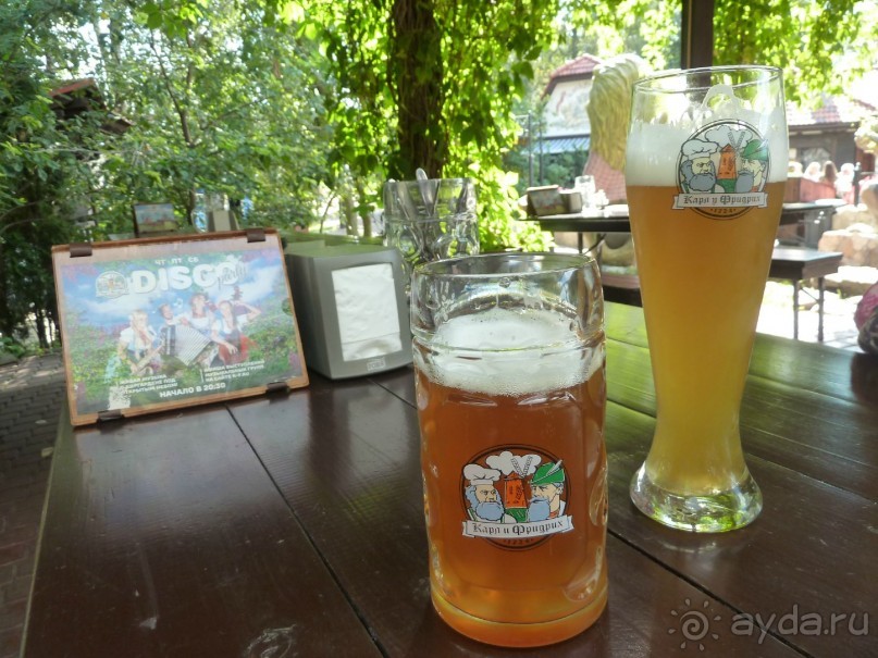 Крестовский остров в Санкт-Петербурге - отличное место для отдыха и прогулок круглый год.