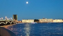 Альбом отзыва "Развод мостов в Санкт-Петербурге. Главный туристический аттракцион."