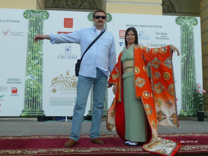 Развод мостов в Санкт-Петербурге. Главный туристический аттракцион.