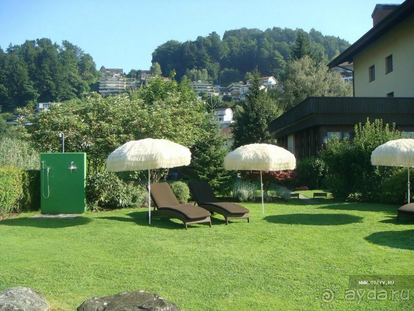 Отель на озере в Швейцарии - буржуйский отдых.