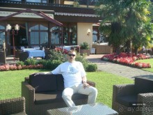 Отель на озере в Швейцарии - буржуйский отдых.