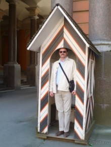 Альбом отзыва "Непафосные дворцы Санкт-Петербурга.  Михайловский замок и Строгановский дворец."