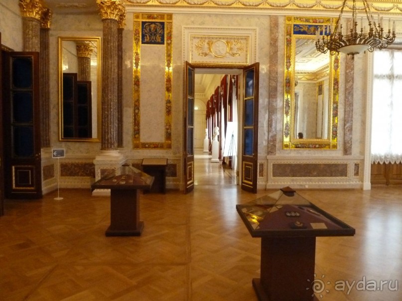 Непафосные дворцы Санкт-Петербурга.  Михайловский замок и Строгановский дворец.