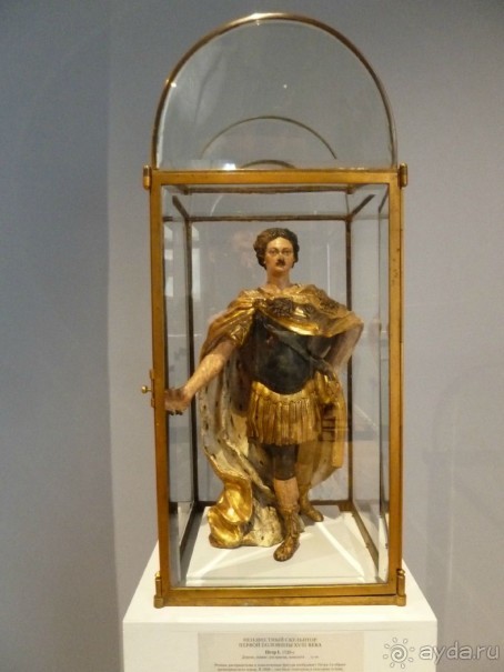 Непафосные дворцы Санкт-Петербурга.  Михайловский замок и Строгановский дворец.