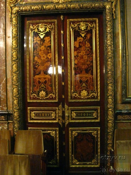 Непафосные дворцы Санкт-Петербурга.  Михайловский замок и Строгановский дворец.