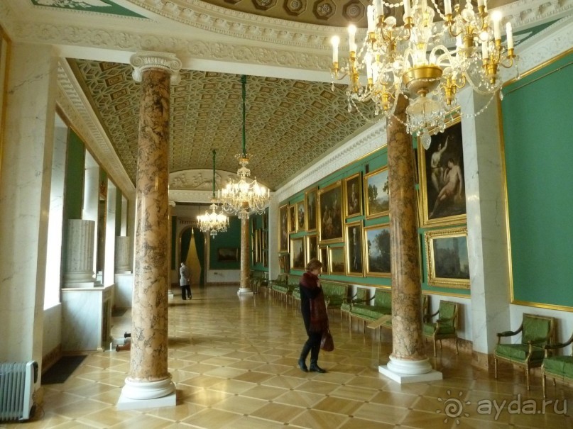 Непафосные дворцы Санкт-Петербурга.  Михайловский замок и Строгановский дворец.