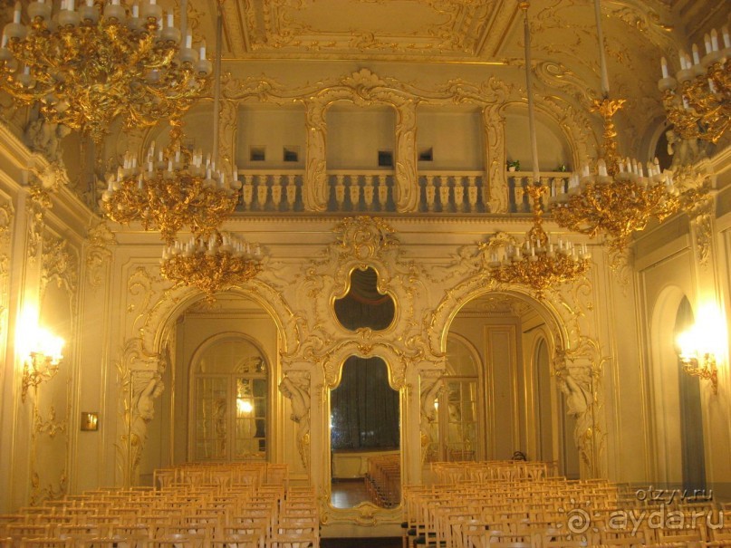 Непафосные дворцы Санкт-Петербурга.  Михайловский замок и Строгановский дворец.