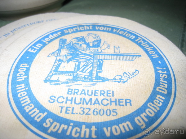 Дюссельдорфские витражи. Как правильно пить пиво.