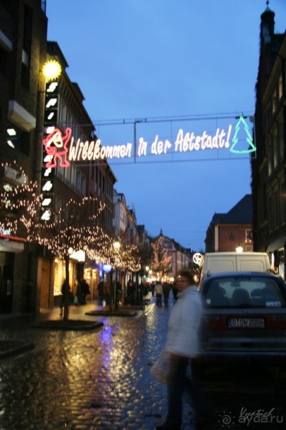 Дюссельдорфские витражи. Как правильно пить пиво.