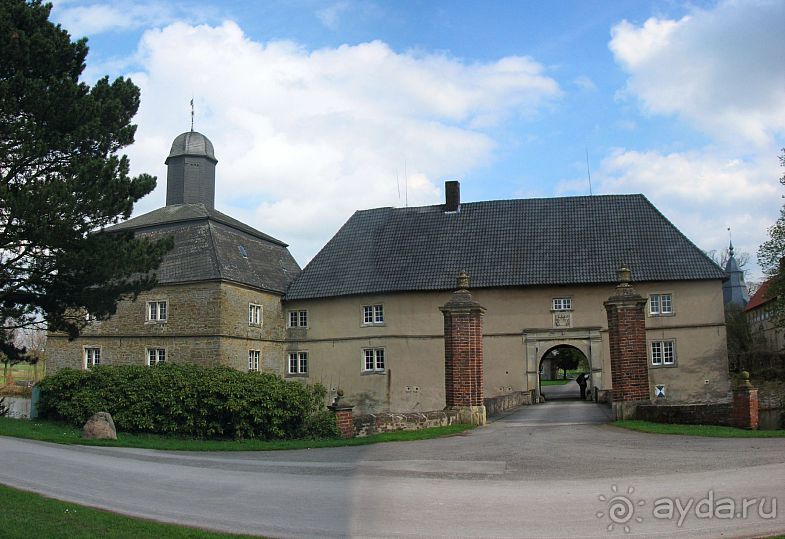 Westerwinkel - обычный водный дворец