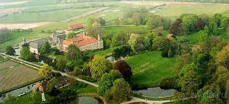 Westerwinkel - обычный водный дворец