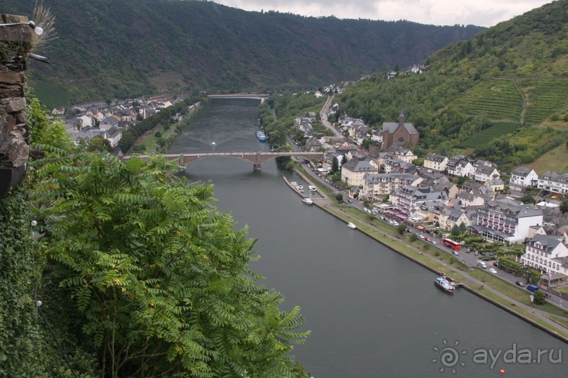 Имперский замок(REICHSBURG) в Кохеме на Мозеле