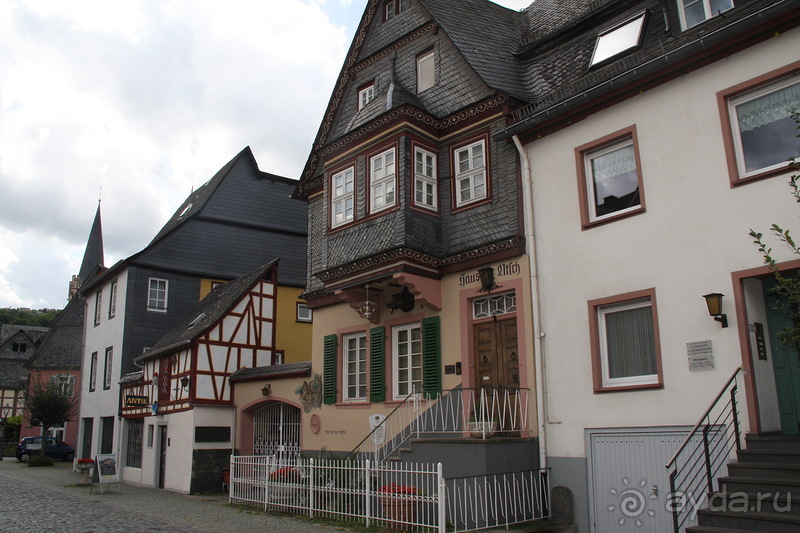 БАХАРАХ, бедный Вернер и золото дьявола.