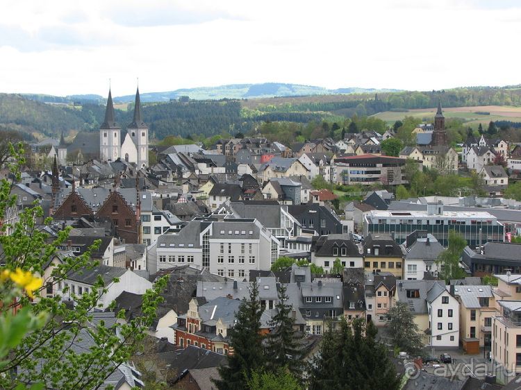 Альбом отзыва "Замок Монтабаур"