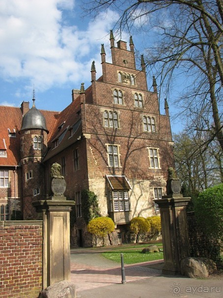 Дворец-интернат Heessen