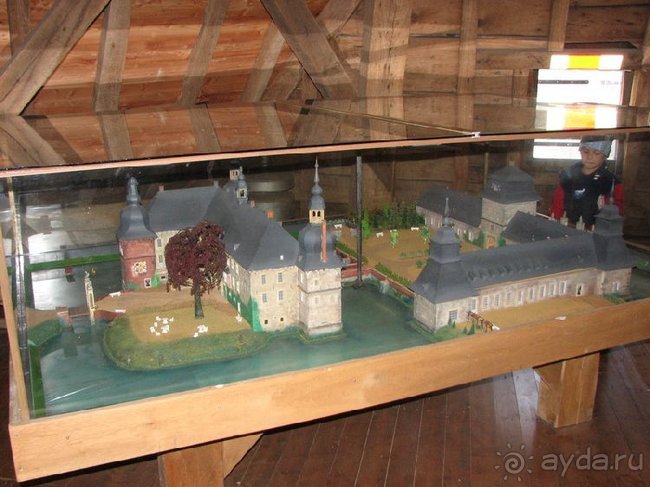 Водный замок ЛЕМБЕК или пару слов о немецкой экономии.