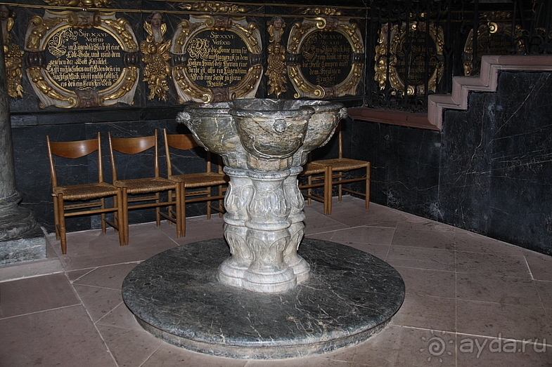 ИДШТАЙН драгоценный камень в короне ТАУНУСа