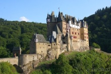 Эльц - замок на купюре.