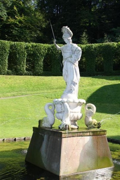 Клеве это клёво + Замок Мойланд