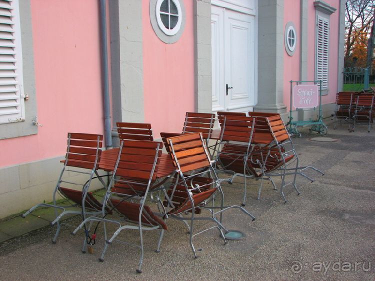 Дюссельдорфские витражи. Розовый замок