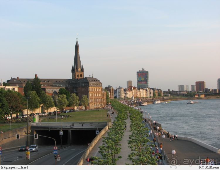 Дюссельдорфские витражи. Набережная Рейна