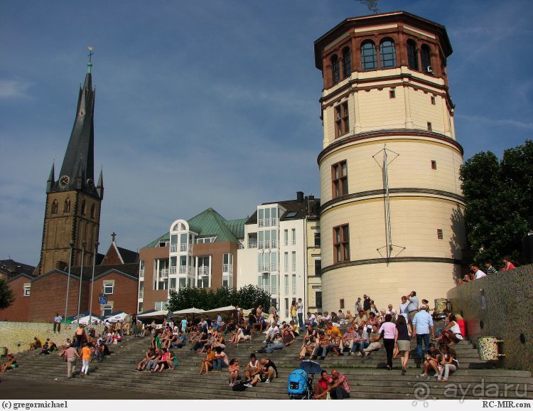 Дюссельдорфские витражи. Набережная Рейна