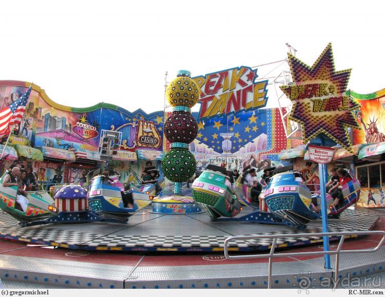 Дюссельдорфские витражи. Набережная Рейна