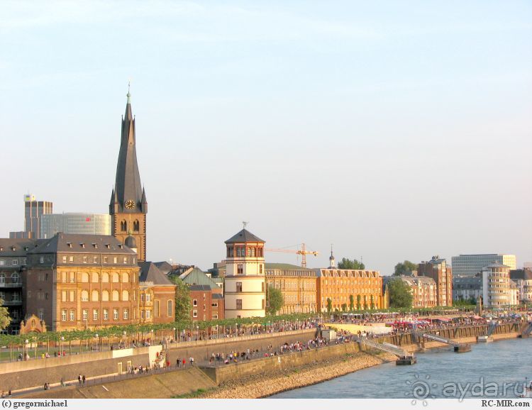 Дюссельдорфские витражи. Набережная Рейна