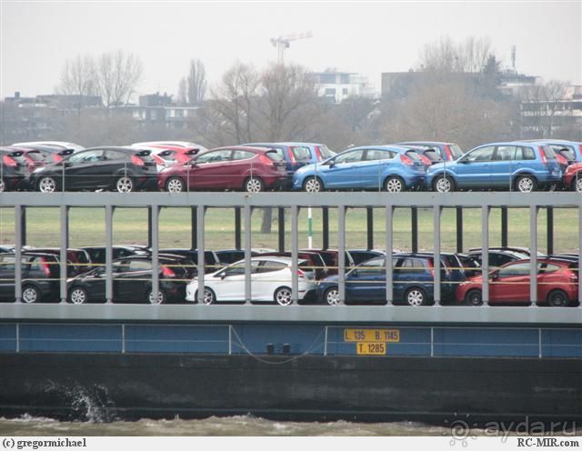 Дюссельдорфские витражи. Набережная Рейна