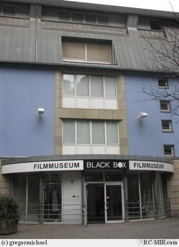 Дюссельдорфские витражи. Набережная Рейна