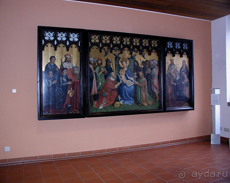 КЁЛЬНСКАЯ МОЗАИКА / РАТХАУС