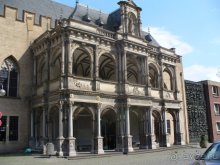 КЁЛЬНСКАЯ МОЗАИКА / РАТХАУС