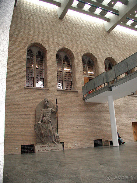 КЁЛЬНСКАЯ МОЗАИКА / РАТХАУС