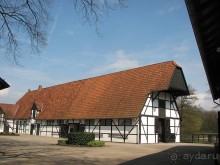 Schloss Itlingen - кузница успеха лошадей Бахрейна