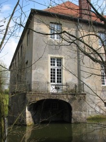 Schloss Itlingen - кузница успеха лошадей Бахрейна
