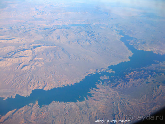 Оголтелого патриотизма песнь о родине (или в Полинезию наскоком через Лос-Анджелес.).