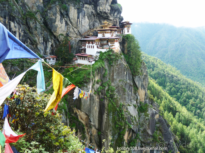 Бутан - Страна Счастливых Людей.