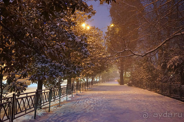 Мело, мело по всей земле...