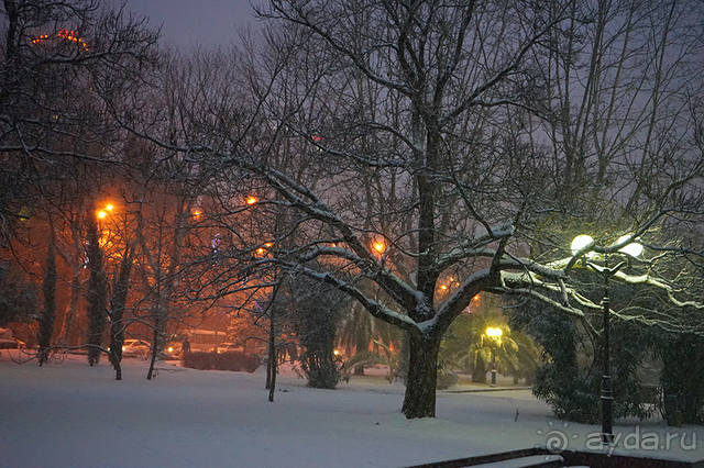 Мело, мело по всей земле...