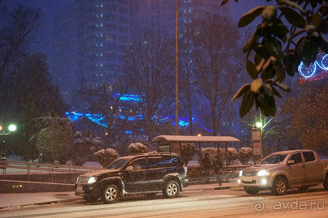 Мело, мело по всей земле...