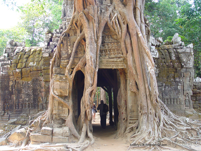 Долина тысячи лингамов и озеро Тонле Сап (Камбоджа).