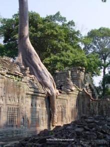 Долина тысячи лингамов и озеро Тонле Сап (Камбоджа).
