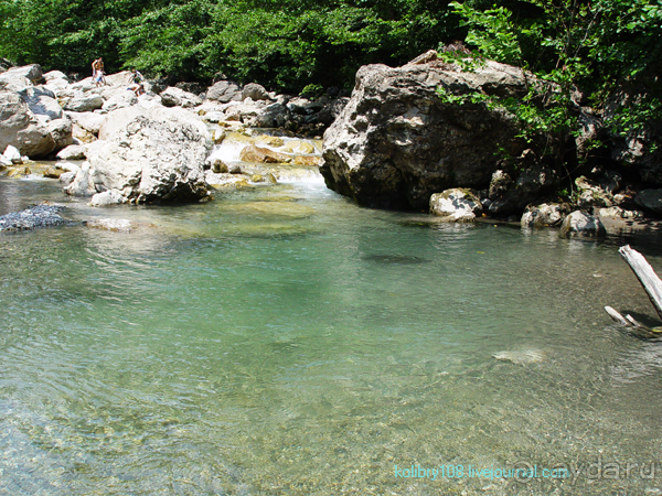 На поиски водопада (Абхазия).