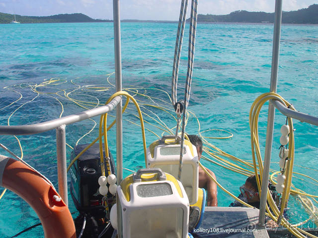 "Аквасафари" на острове Бора-Бора.
