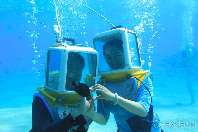 "Аквасафари" на острове Бора-Бора.