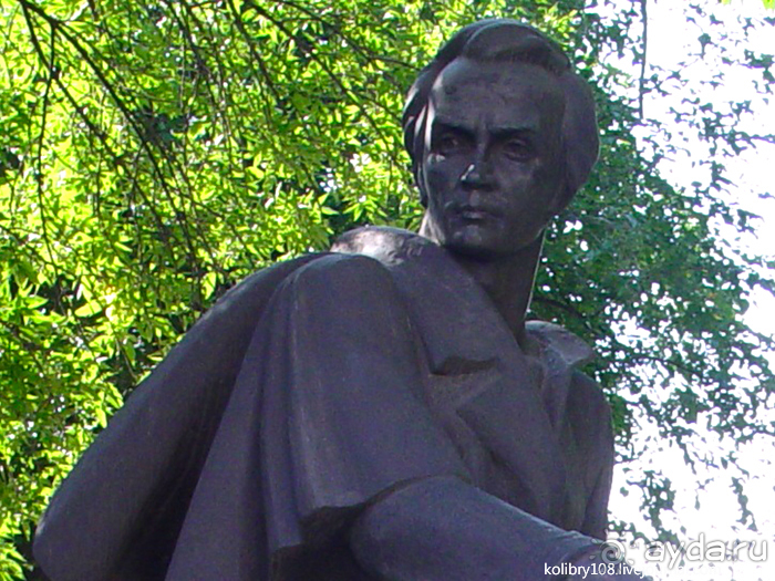 Чуден Днепр при тихой погоде...