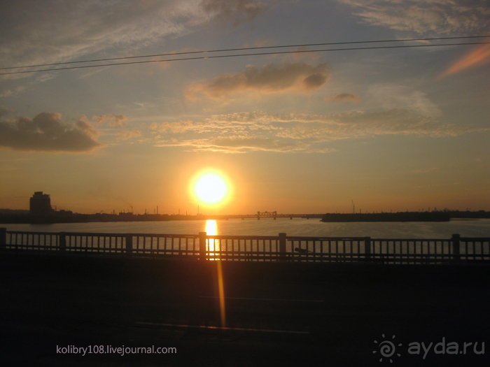 Чуден Днепр при тихой погоде...