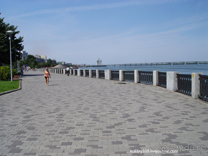 Чуден Днепр при тихой погоде...