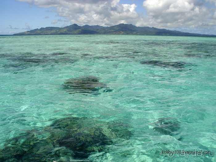 Фиджи (остров Найгани).