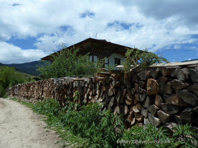 Бутан - страна говорящих флагов (часть 5-я).